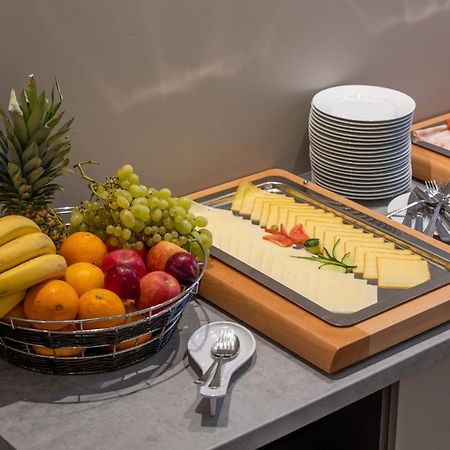 Skyhotel Prague Ngoại thất bức ảnh